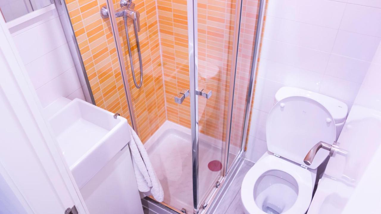 Cozy apartment in downtown Madryt Zewnętrze zdjęcie