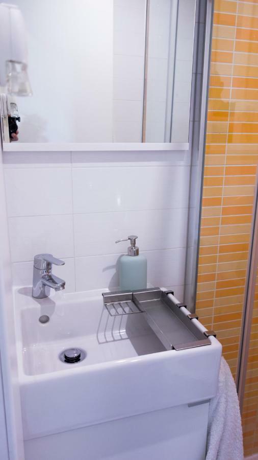 Cozy apartment in downtown Madryt Zewnętrze zdjęcie